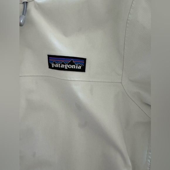 Patagonia rain jacket light fall jacket - Picture 3 of 6